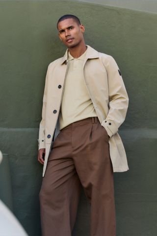 TRENCHCOAT