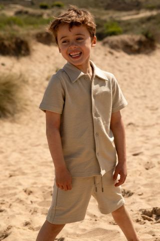 WOVEN SHORT SLEEVE SHIRT