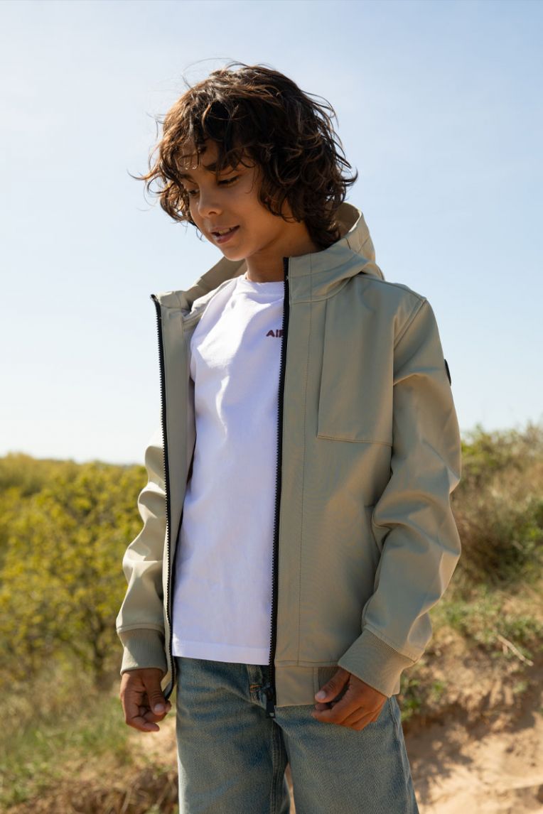 SOFTSHELL JACKET CHESTPOCKET