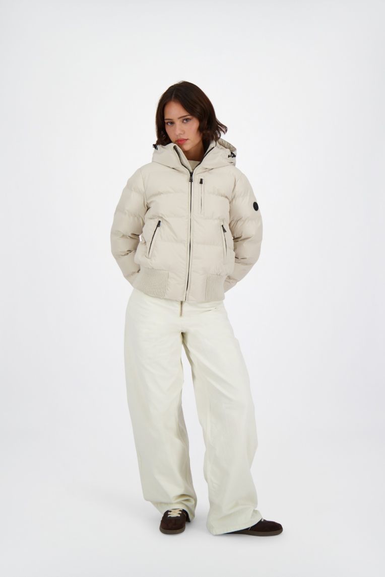 TATE BOMBER