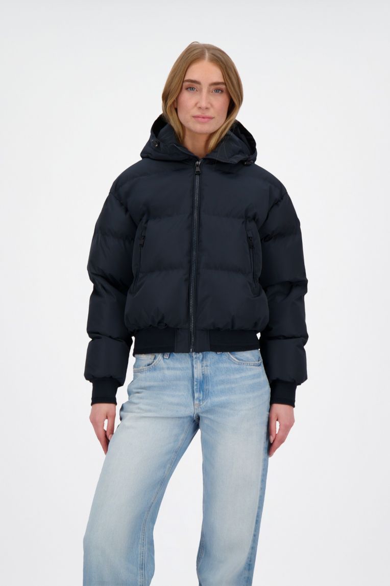 BREE BOMBER 
