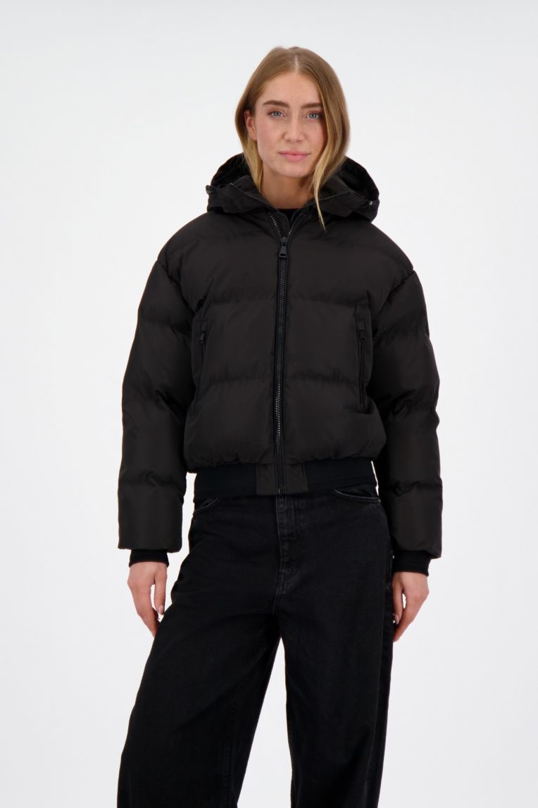 BREE BOMBER 