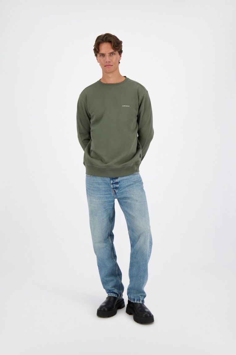 BASIC SWEATER