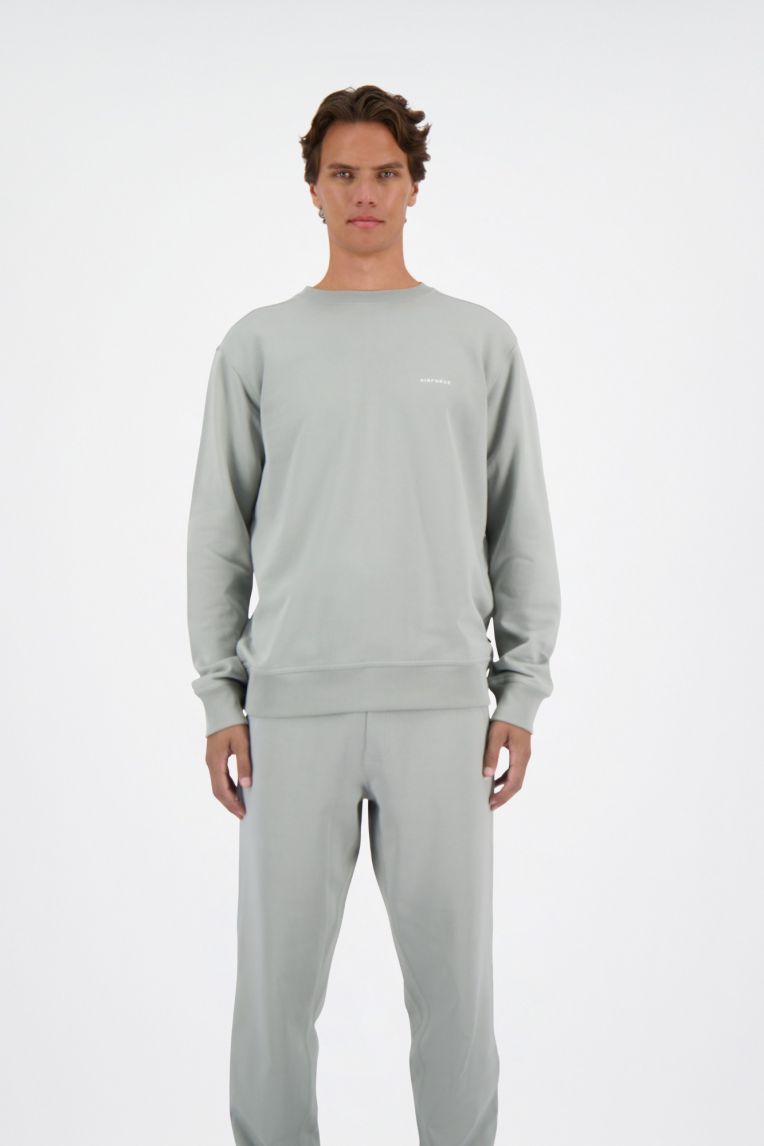 BASIC SWEATER