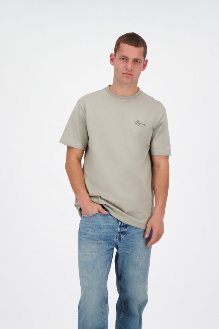 EMBROIDERED T-SHIRT