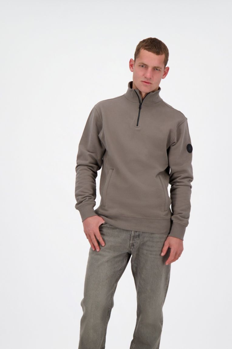 SWEAT QUARTER ZIP