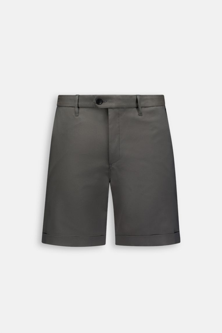 SHORT CHINO