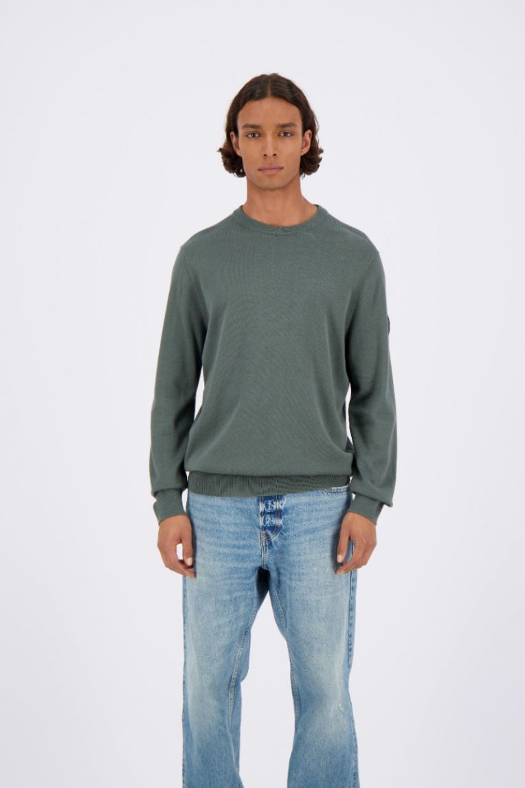 KNITWEAR ROUND NECK