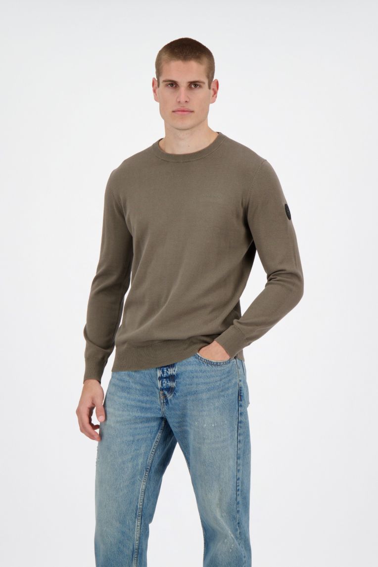 KNITWEAR ROUND NECK