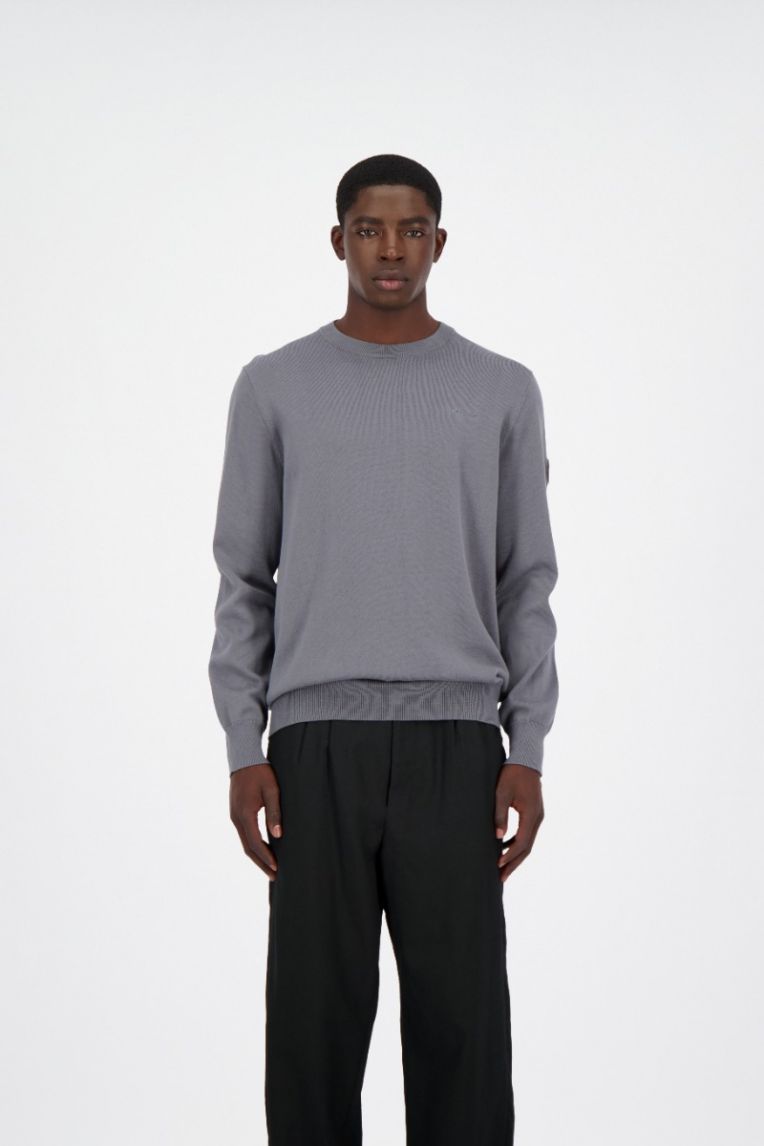 KNITWEAR ROUND NECK